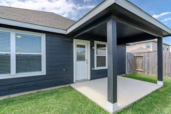 4922 Blue Jacaranda Way, House other with 3 bedrooms, 2 bathrooms and 2 parking in Spring TX | Image 41