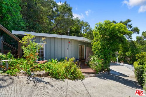 19639 Vision Dr, Topanga, CA, 90290-3116 | Card Image