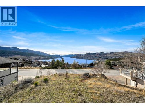 {{alt}} | Card Image