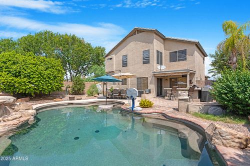 1741 E Carla Vista Dr, Gilbert, AZ, 85295-5667 | Card Image