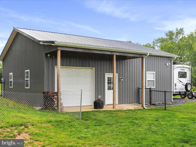 3447 Old Leetown Pike, House other with 3 bedrooms, 2 bathrooms and null parking in RANSON WV | Image 34