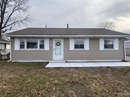108 Charlene St, East Alton, IL, 62024-1007 | Card Image