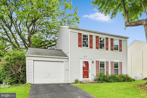433 Springfield Ct, Lititz, PA, 17543-8716 | Card Image