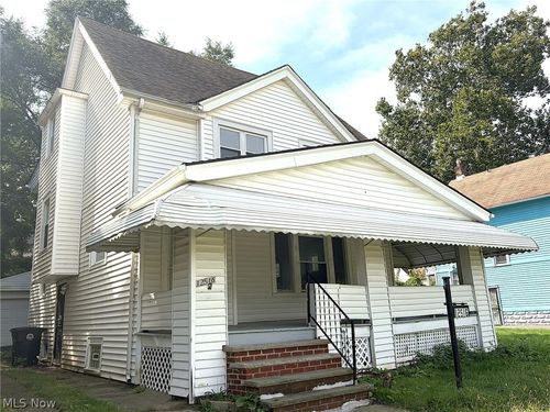 12516 Cornado Ave, Cleveland, OH, 44108-1819 | Card Image