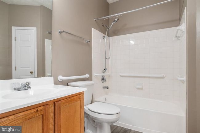 UNIT-201 - 2404 Chestnut Terrace Ct, Condo with 2 bedrooms, 2 bathrooms and null parking in ODENTON MD | Image 23