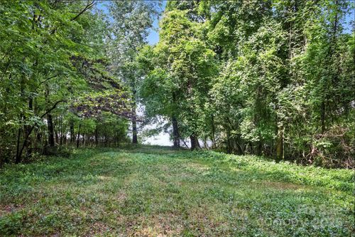 4020 Tuffy Ln, Charlotte, NC, 28278-9700 | Card Image