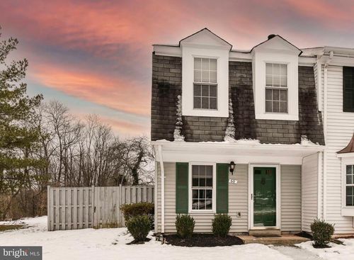 60 Benton Ct, STERLING, VA, 20165-5698 | Card Image