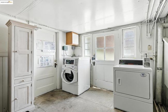 7 Panoramic Way, Condo with 2 bedrooms, 1 bathrooms and null parking in Berkeley CA | Image 33