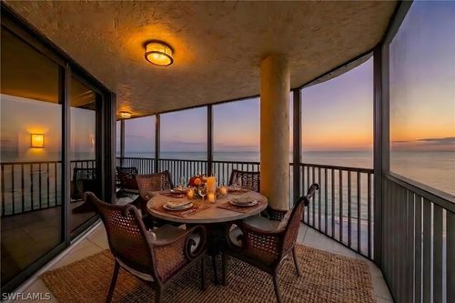 apt-903-9653 Gulf Shore Dr, NAPLES, FL, 34108-2089 | Card Image