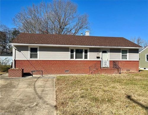 15 E Walker Rd, Hampton, VA, 23666-4046 | Card Image