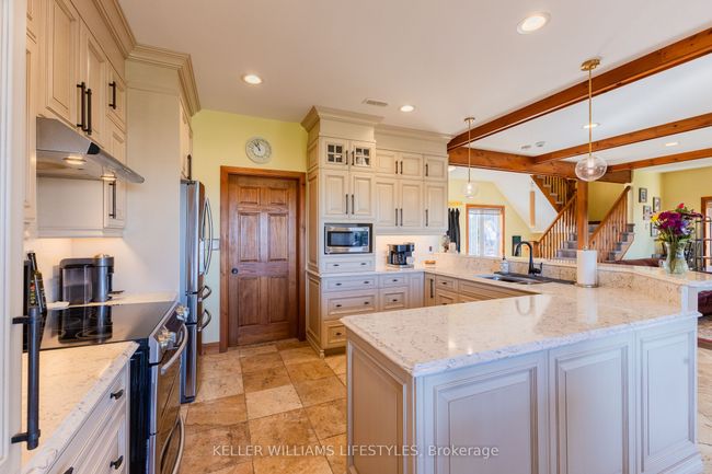 73853 Durand Ave, House other with 4 bedrooms, 4 bathrooms and 4 parking in Zurich ON | Image 16