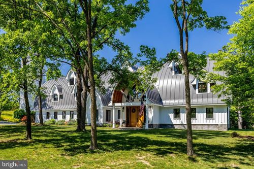 18360 Turnberry Dr, ROUND HILL, VA, 20141-2598 | Card Image