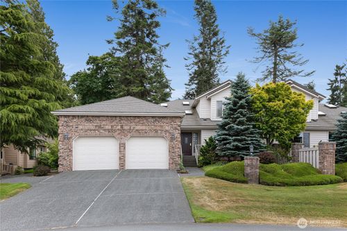 168 Fairway Dr, Sequim, WA, 98382-9320 | Card Image