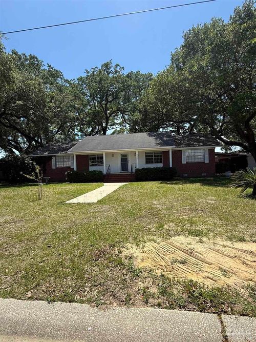 6107 Confederate Dr, Pensacola, FL, 32503-7512 | Card Image