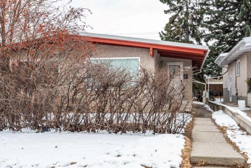 717 67 Ave Sw, Calgary, AB, T2V0M4 | Card Image