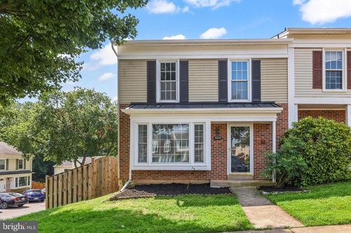 5409 Riverboat Way, FAIRFAX, VA, 22032-3316 | Card Image