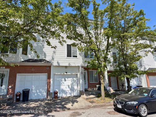 50 Aspen Knolls Way, Staten Island, NY, 10312-6648 | Card Image