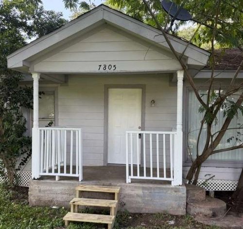 7805 Woodlyn Rd, Houston, TX, 77028-1826 | Card Image