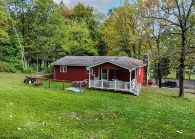 215 Maple Avenue, House other with 3 bedrooms, 1 bathrooms and 2 parking in Terra Alta WV | Image 3