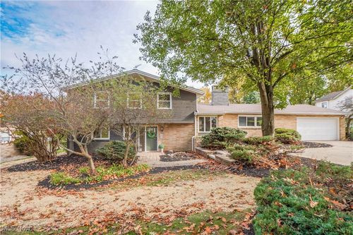 4904 Market Ave N, Canton, OH, 44714-2744 | Card Image