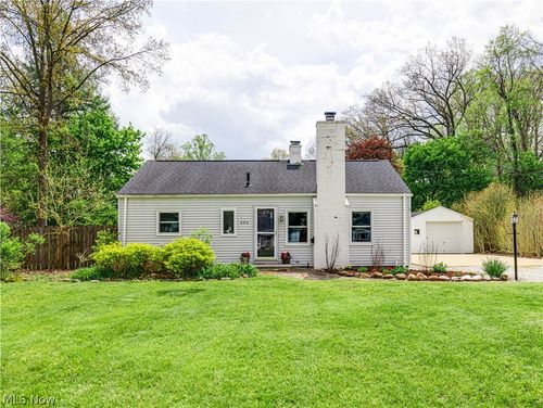 444 Letchworth Dr, Akron, OH, 44303-1730 | Card Image