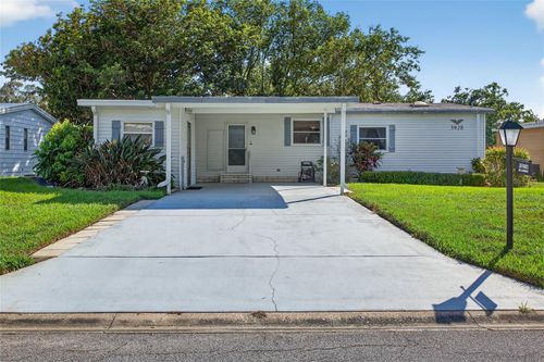 3928 N Citrus Cir, Zellwood, FL, 32798-9631 | Card Image