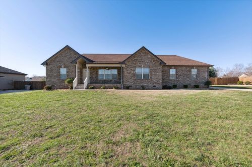 1419 Leaf Ln, Ashland City, TN, 37015-2550 | Card Image
