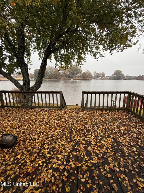 4848 Alden Lake Dr W, Horn Lake, MS, 38637-9240 | Card Image