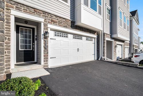 161 Everleigh Dr, ROYERSFORD, PA, 19468-4365 | Card Image