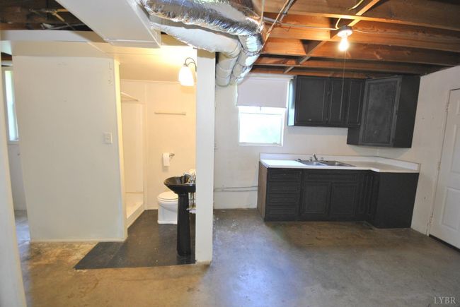 112 Half Moon Ln, House other with 3 bedrooms, 3 bathrooms and null parking in Rustburg VA | Image 33