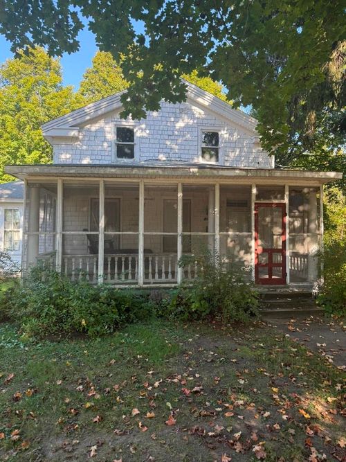 211 West St, Jonesville, MI, 49250-1250 | Card Image