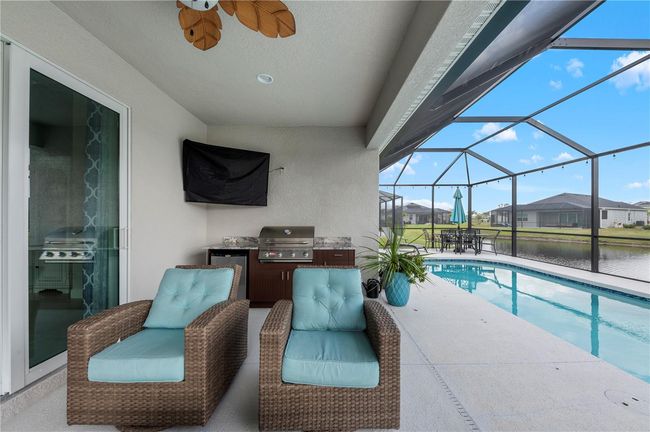 12726 Rainwashed Loop, House other with 3 bedrooms, 2 bathrooms and null parking in Parrish FL | Image 51