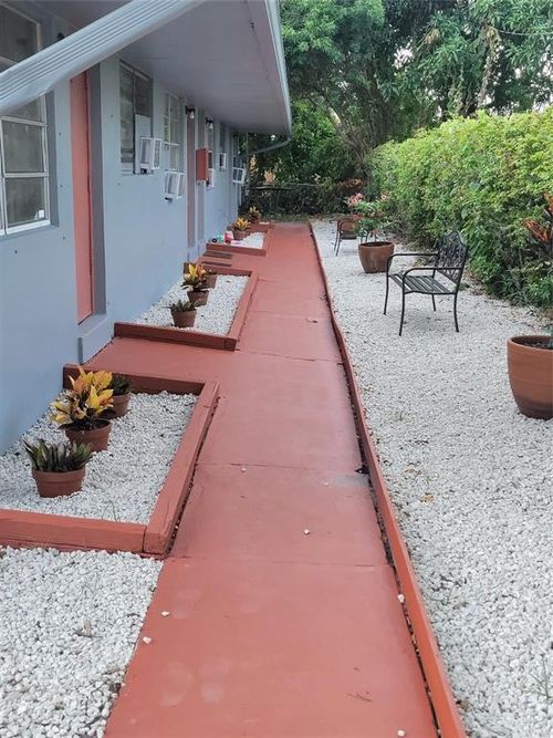 1-6233 Dawson St, Hollywood, FL, 33023-1816 | Card Image