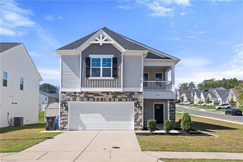 1993 Watkins Landing Dr, Kernersville, NC, 27284-6870 | Card Image