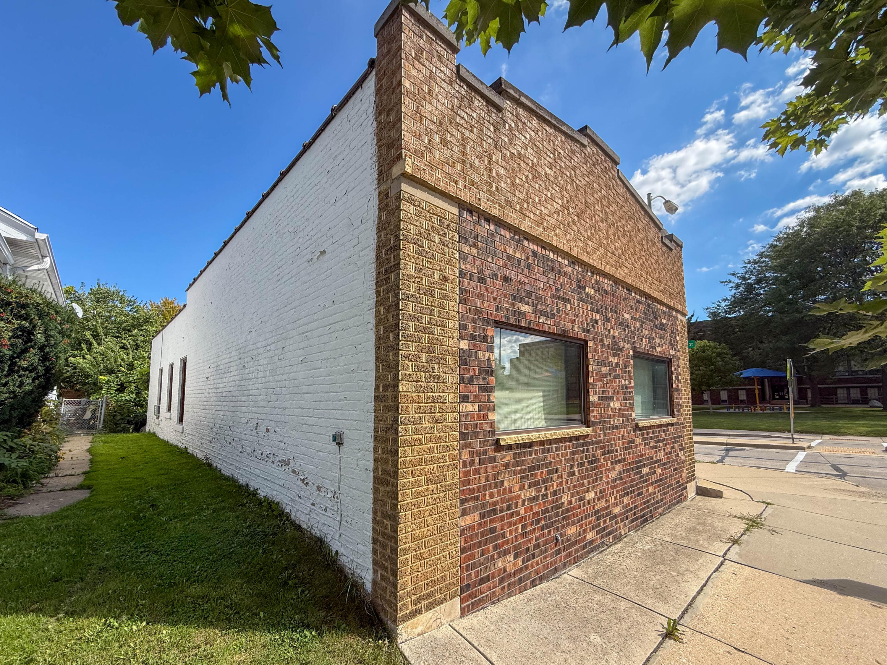 Commercial Sale in West Allis 3