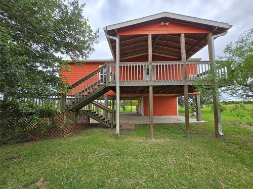 205 Buckskin Dr, Palacios, TX, 77465-1861 | Card Image