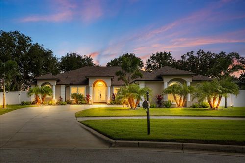 987 Princeton Dr, Clermont, FL, 34711-6759 | Card Image
