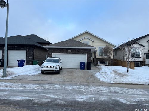 531 Dickson Lane, Saskatoon, SK, S7T0H7 | Card Image