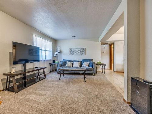 1102-11421 Springhollow Rd, Oklahoma City, OK, 73120-4637 | Card Image