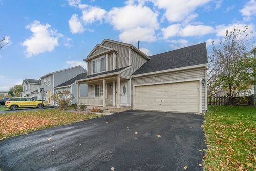 326 E Quaker Hollow Lane, Round Lake Beach, IL, 60073 | Card Image