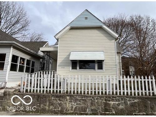 430 Proud St, Muncie, IN, 47305-2271 | Card Image
