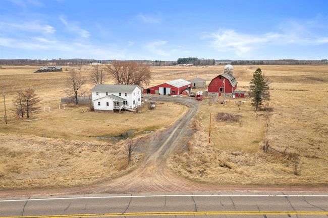 7760 State Highway 186, House other with 7 bedrooms, 3 bathrooms and null parking in ARPIN WI | Image 37