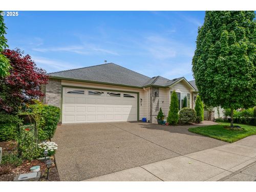 724 Se Saint Andrews Ln, Dallas, OR, 97338-9778 | Card Image