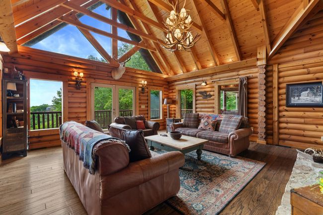 2414 Walnut Cove Way, House other with 4 bedrooms, 6 bathrooms and null parking in Sevierville TN | Image 5