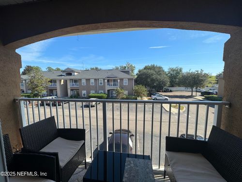 15-9556 Armelle Way, JACKSONVILLE, FL, 32257-8896 | Card Image