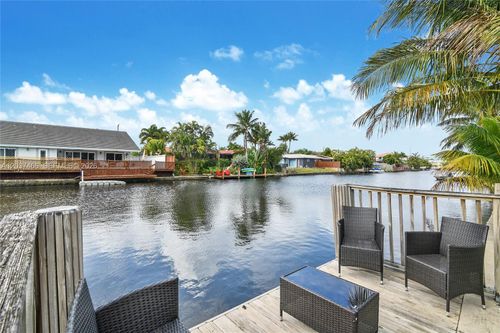 2901 Nw 9th Ter, Wilton Manors, FL, 33311-2305 | Card Image