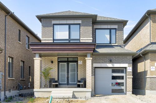465 Kennedy Cir W, Milton, ON, L9E2C4 | Card Image