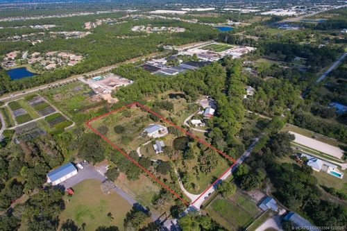 5601 Sw Sunshine Farms Way, Palm City, FL, 34990-5660 | Card Image
