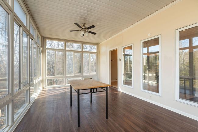 Natural Light | Image 19