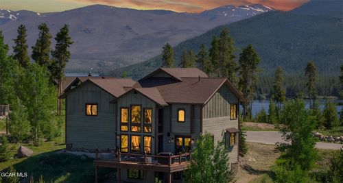 560 Grand Ave, Grand Lake, CO, 80447-5411 | Card Image